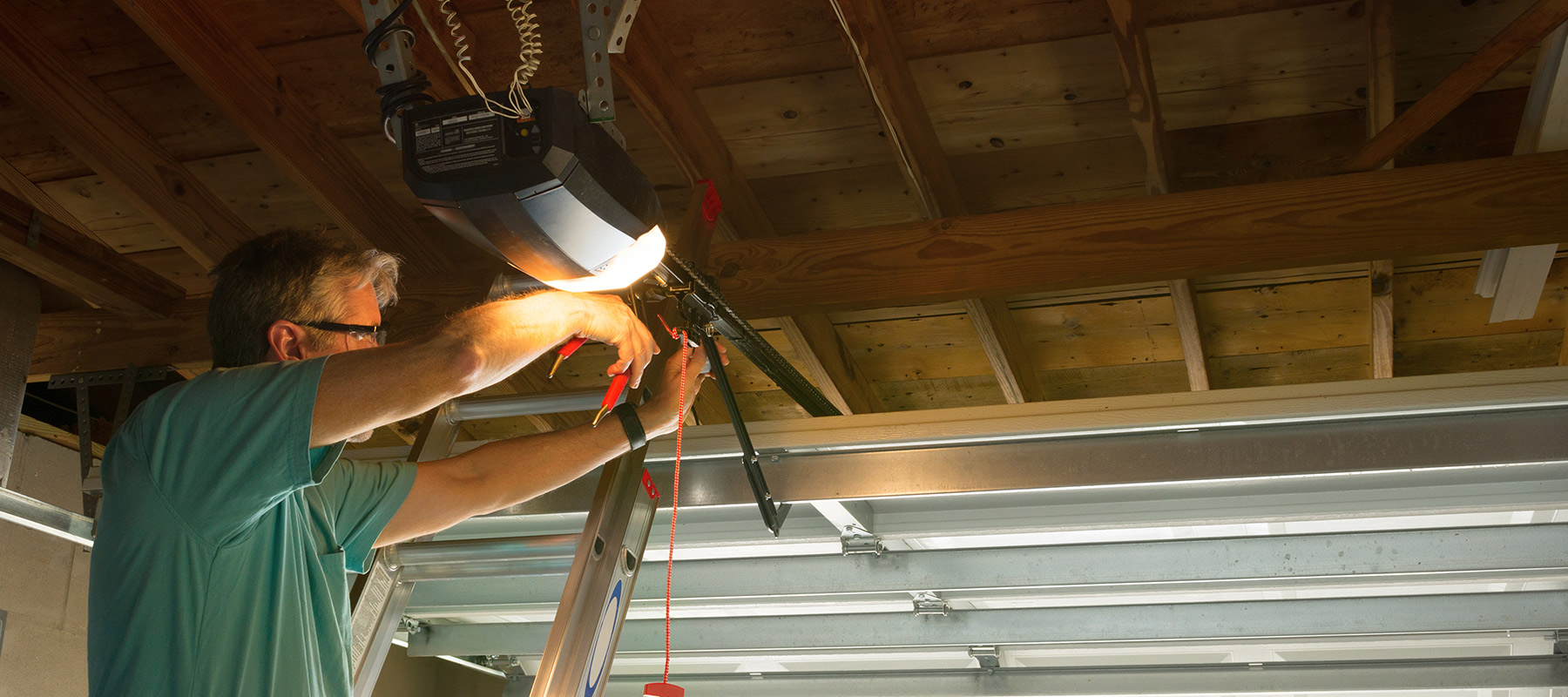 Emergency Garage Door Repairs - Myrtle Beach SC